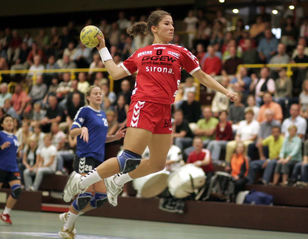 Håndballsporten – for populær?